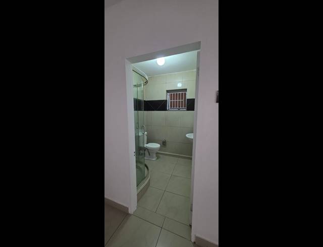 3 BEDROOM FLAT RENTED IN SHERWOOD